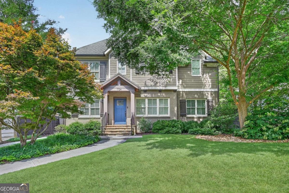 4 bedroom, 3.5 bathroom, 2,784 sq ft single family residence sold at 1724 Belle Isle Circle, Atlanta, GA 30329