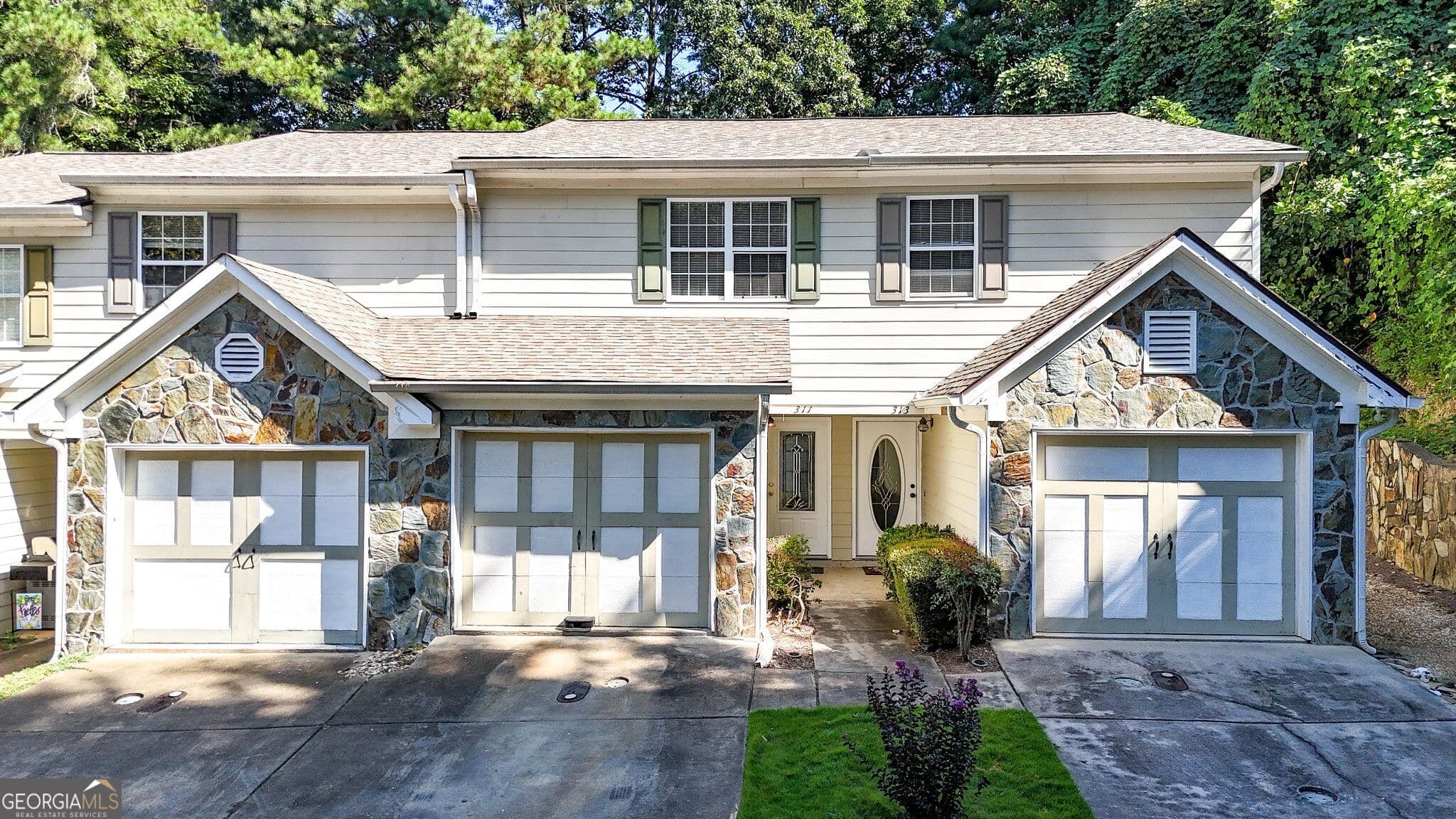 2 bedroom, 3 bathroom, 1,192 sq ft townhouse for sale at 311 Brookside Way, Canton, GA 30114