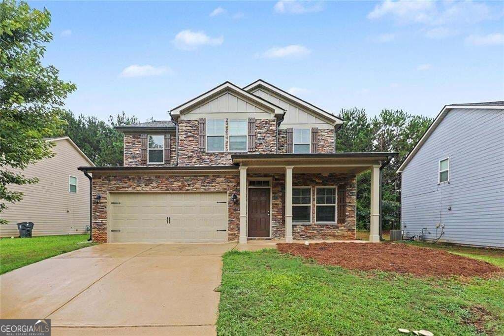 4 bedroom, 2.5 bathroom, 2,344 sq ft single family residence for sale at 316 Trae Court, Hampton, GA 30228