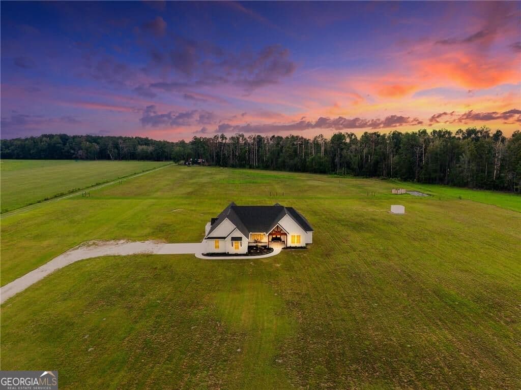 4 bedroom, 3.5 bathroom, 2,303 sq ft single family residence under contract at 10143 Us Highway 80, Brooklet, GA 30415