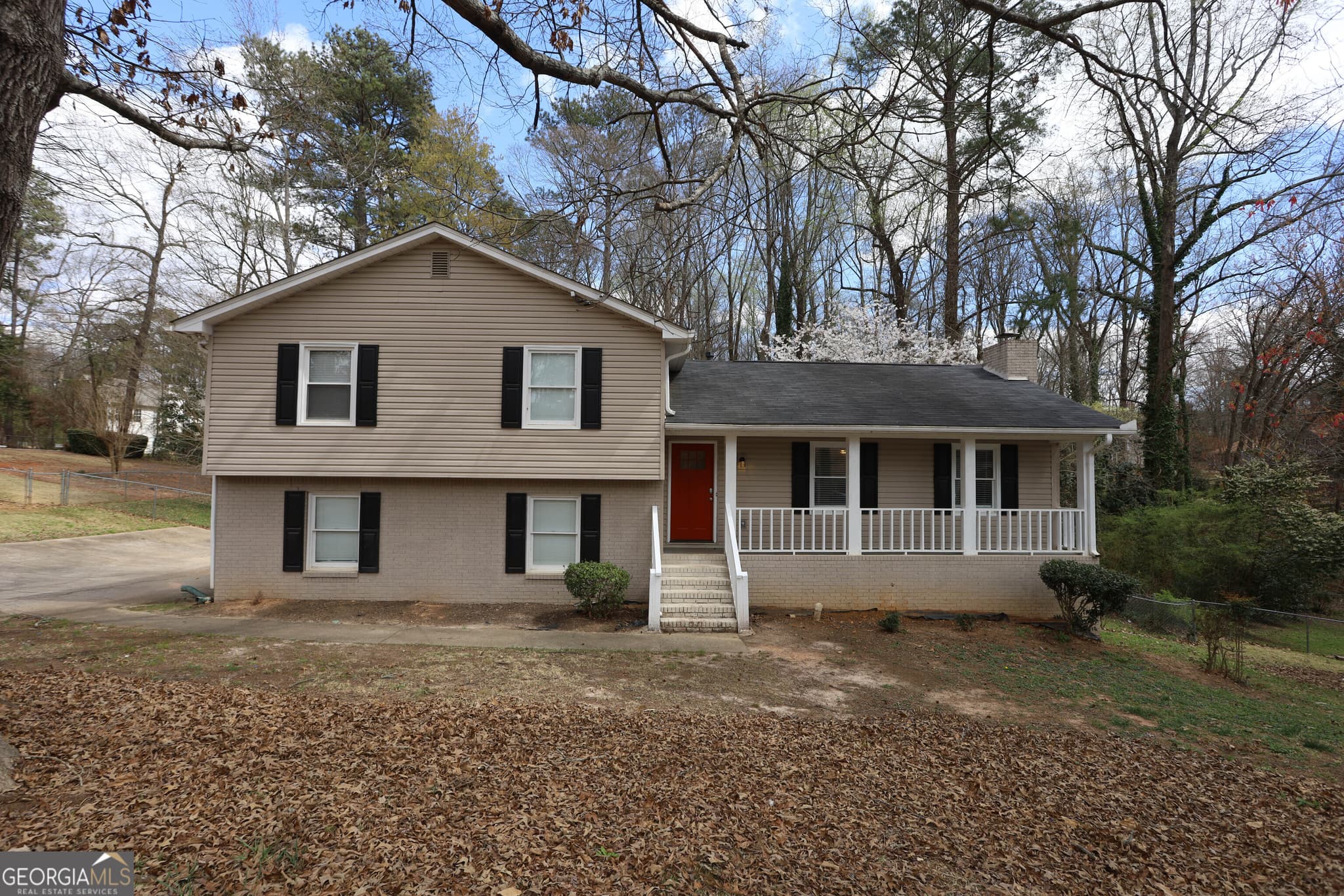 5 bedroom, 3 bathroom, 2,760 sq ft single family residence for sale at 756 Sugar Hill Lane, Conyers, GA 30094