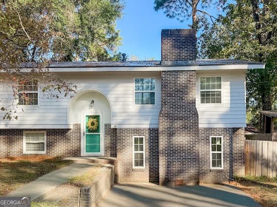 4 bedroom, 2 bathroom, 1,950 sq ft single family residence sold at 618 Walnut Street, Millen, GA 30442