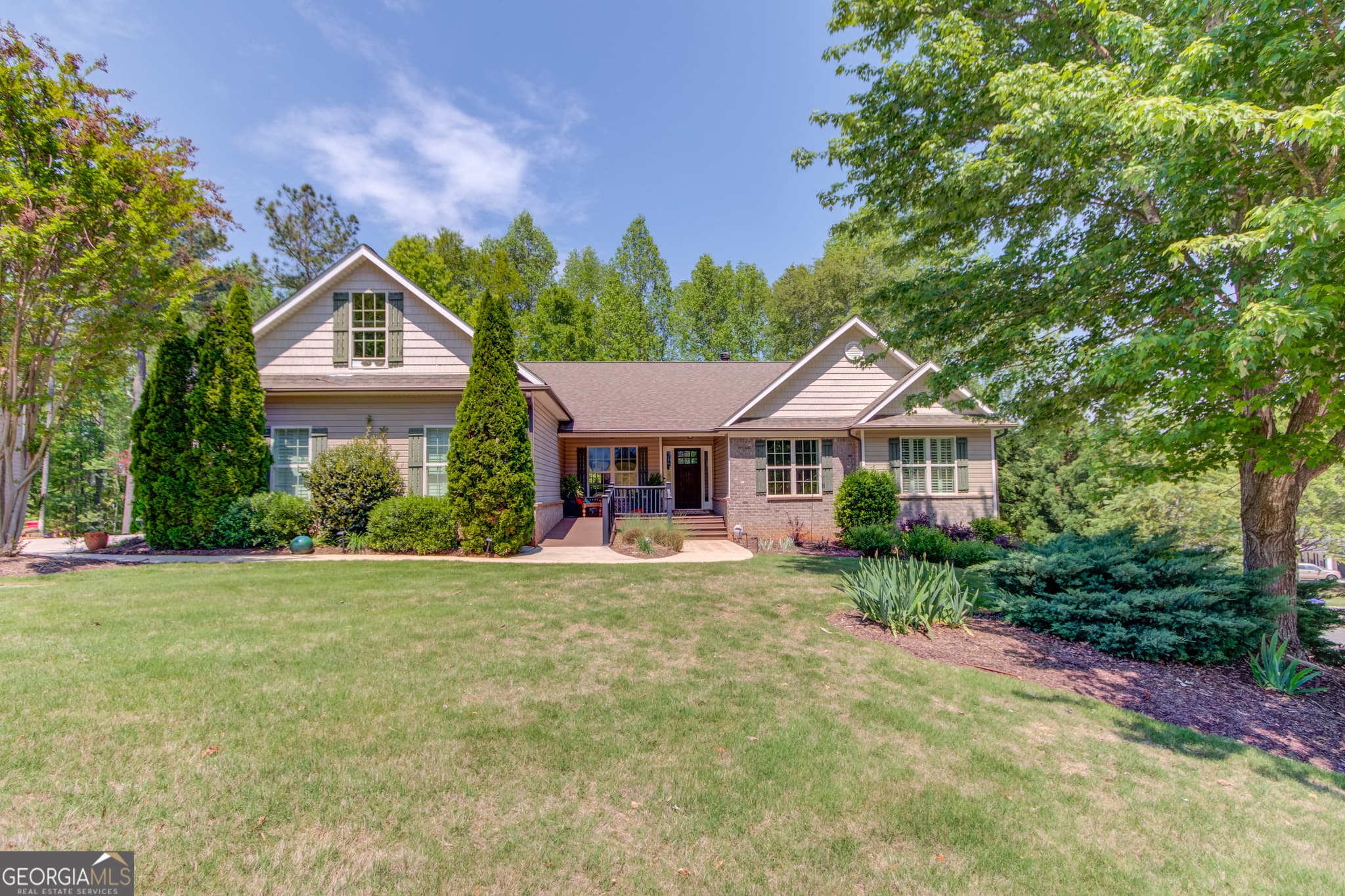4 bedroom, 4 bathroom, 4,739 sq ft single family residence sold at 22 Azalea Way, Jefferson, GA 30549