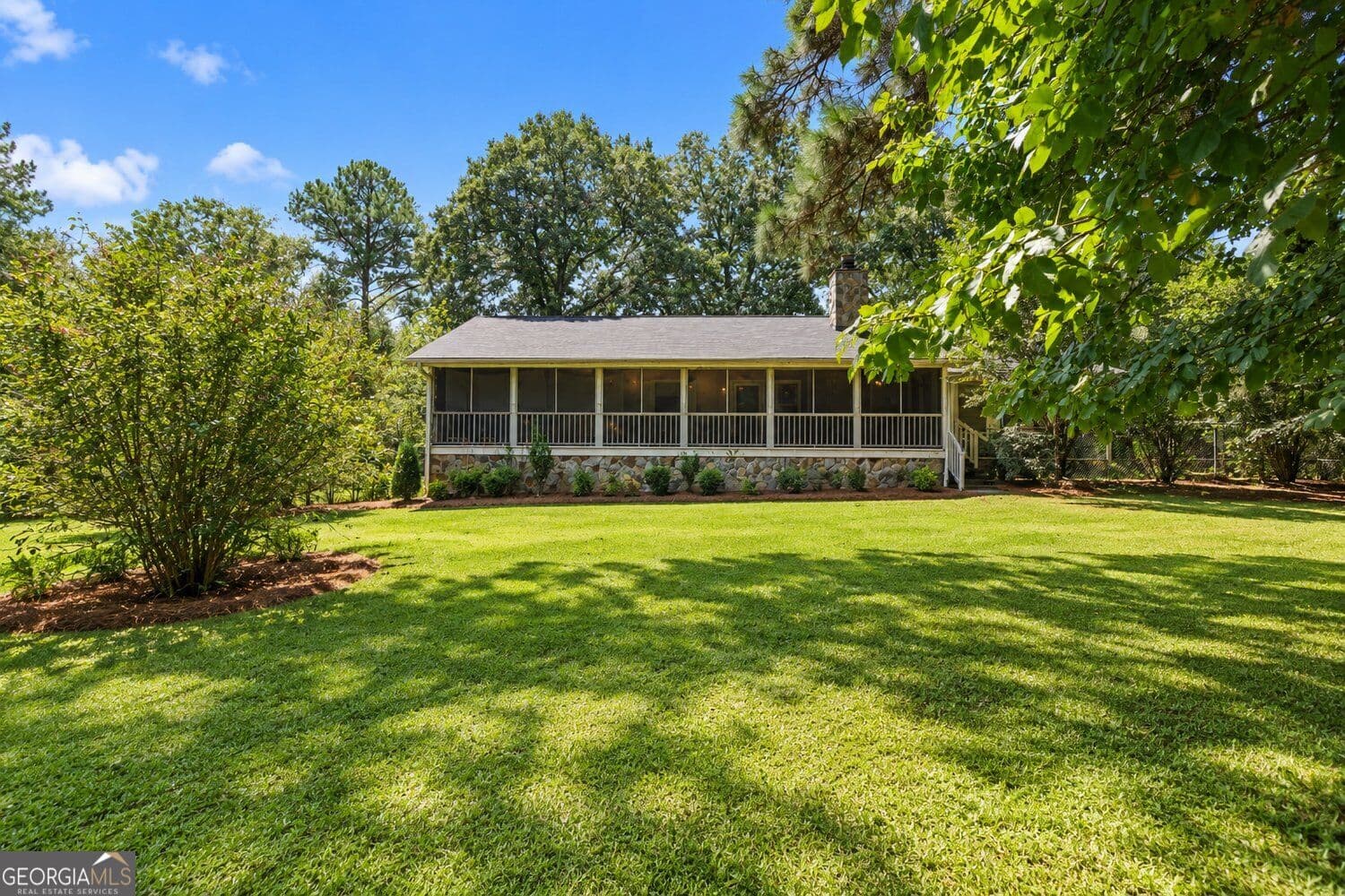 3 bedroom, 2 bathroom, 1,972 sq ft single family residence for sale at 76 Harold Drive, Mcdonough, GA 30253