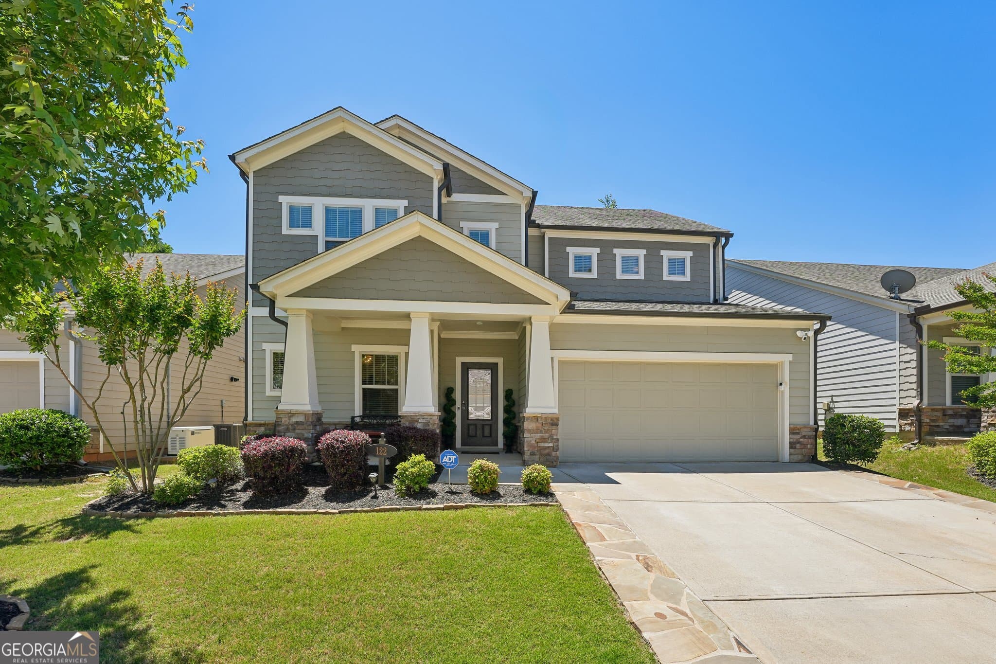 5 bedroom, 3.5 bathroom, 3,334 sq ft single family residence sold at 122 Grove View Road, Woodstock, GA 30189