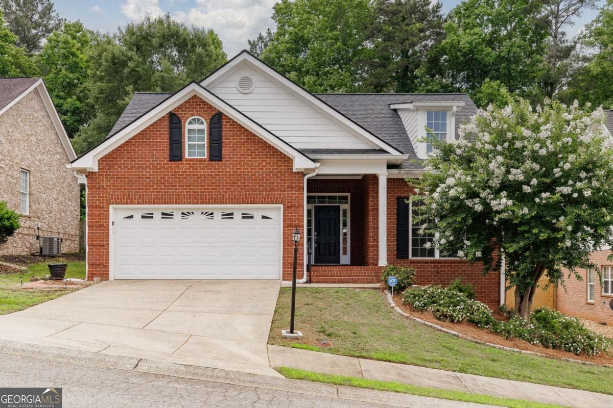 3 bedroom, 2 bathroom, 1,315 sq ft single family residence sold at 137 Huntington Shoals Drive, Athens, GA 30606