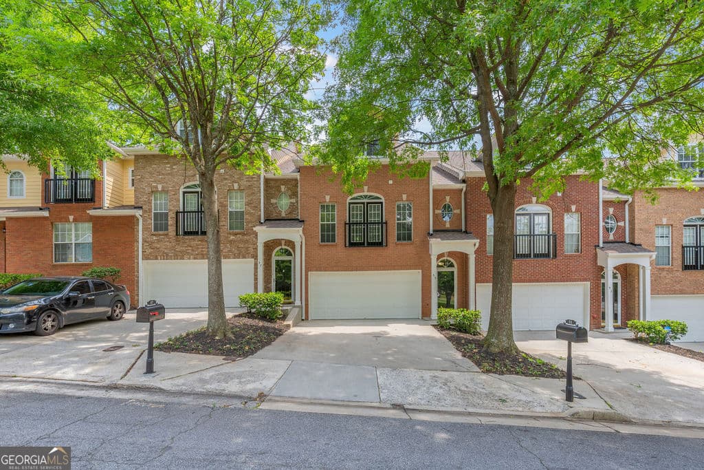 3 bedroom, 2.5 bathroom, 1,638 sq ft townhouse sold at 55 Crumley Street, Atlanta, GA 30312