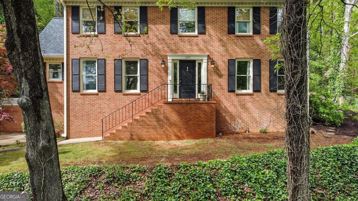 4 bedroom, 2.5 bathroom, 2,516 sq ft single family residence sold at 297 Breeze Hill Lane, Canton, GA 30114