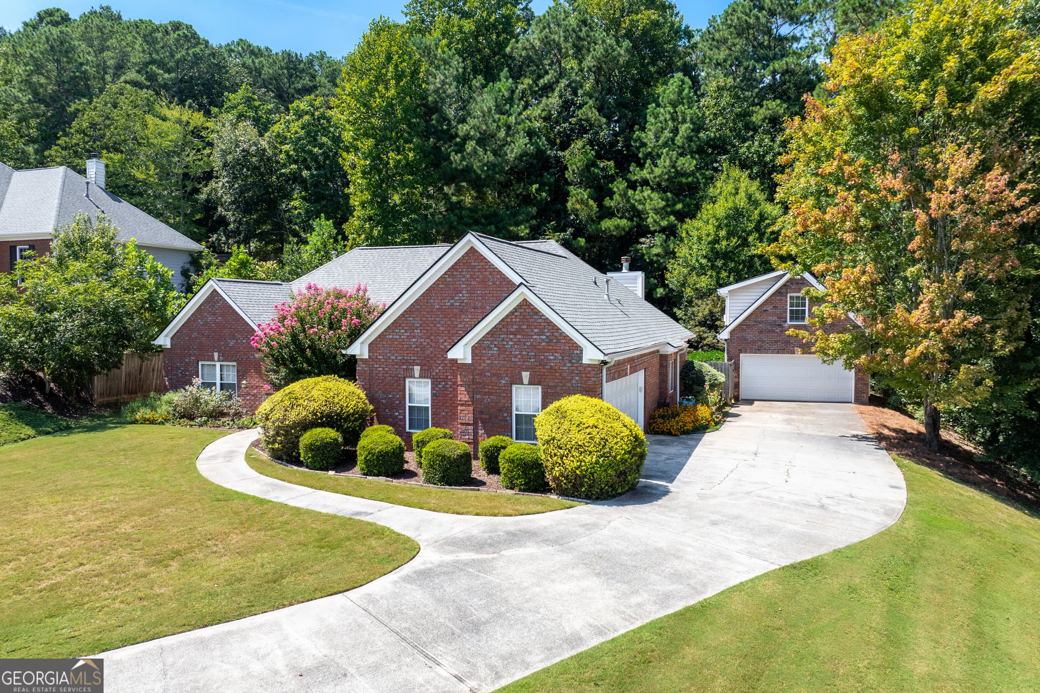 3 bedroom, 2 bathroom, 1,831 sq ft single family residence for sale at 5995 Cedar Lake Trail, Loganville, GA 30052