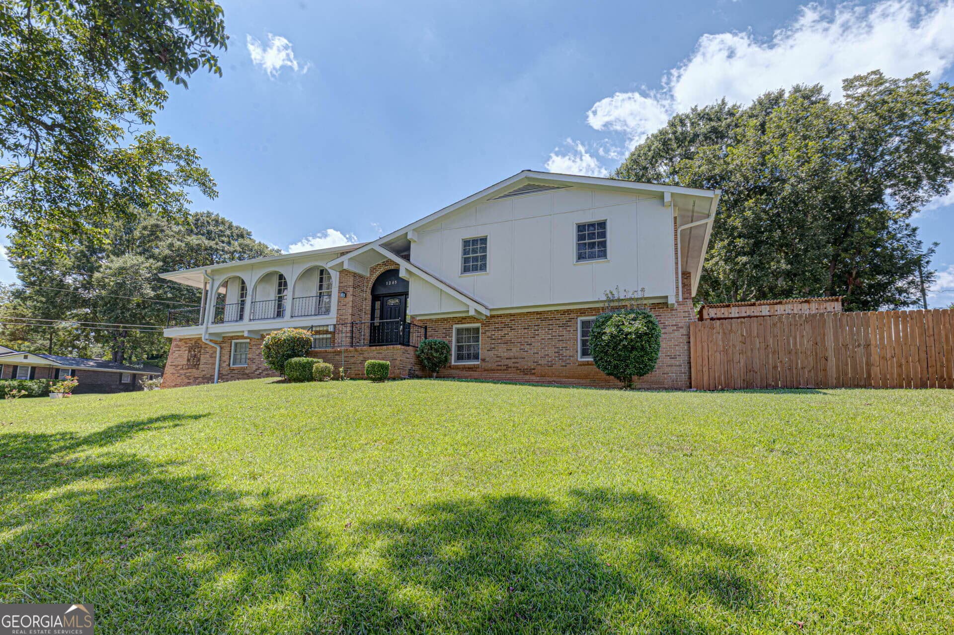 5 bedroom, 3 bathroom, 2,602 sq ft single family residence for sale at 1245 MOOTY BRIDGE Road, Lagrange, GA 30240