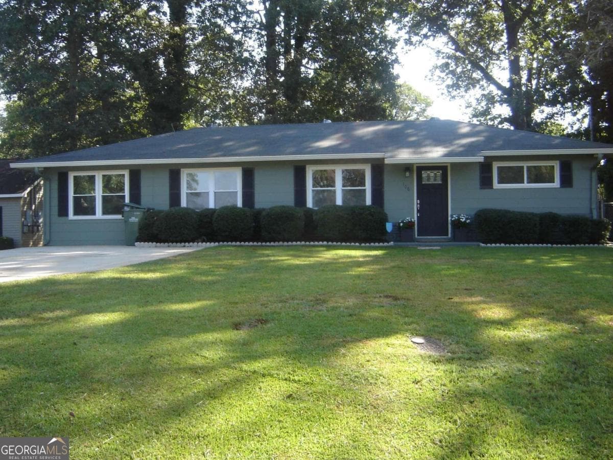 106 N 14th Avenue, Lanett, AL 36863 — most recent listing photo