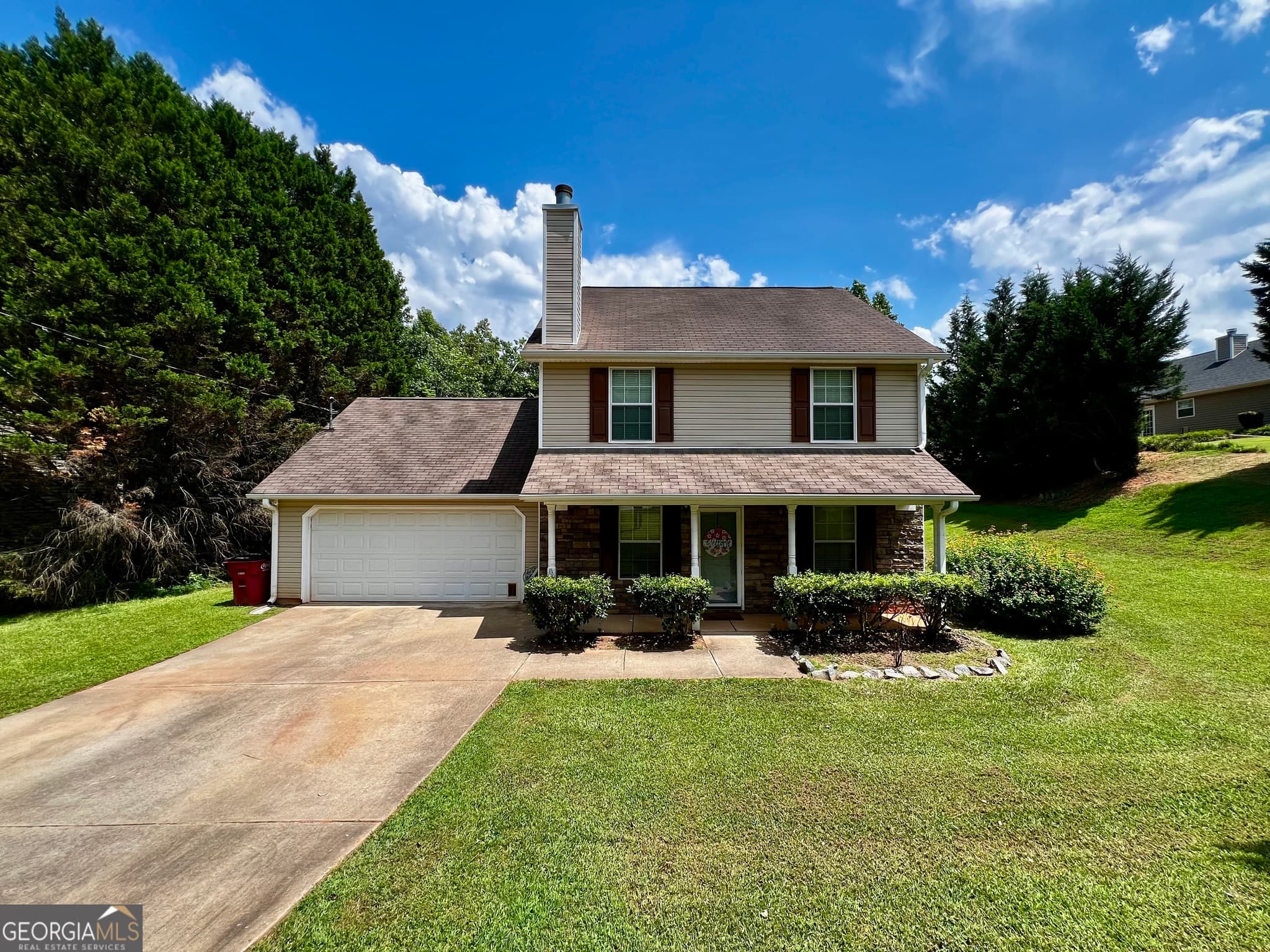 4 bedroom, 3 bathroom, 2,064 sq ft single family residence for sale at 230 Autumn Ridge Court, Gray, GA 31032