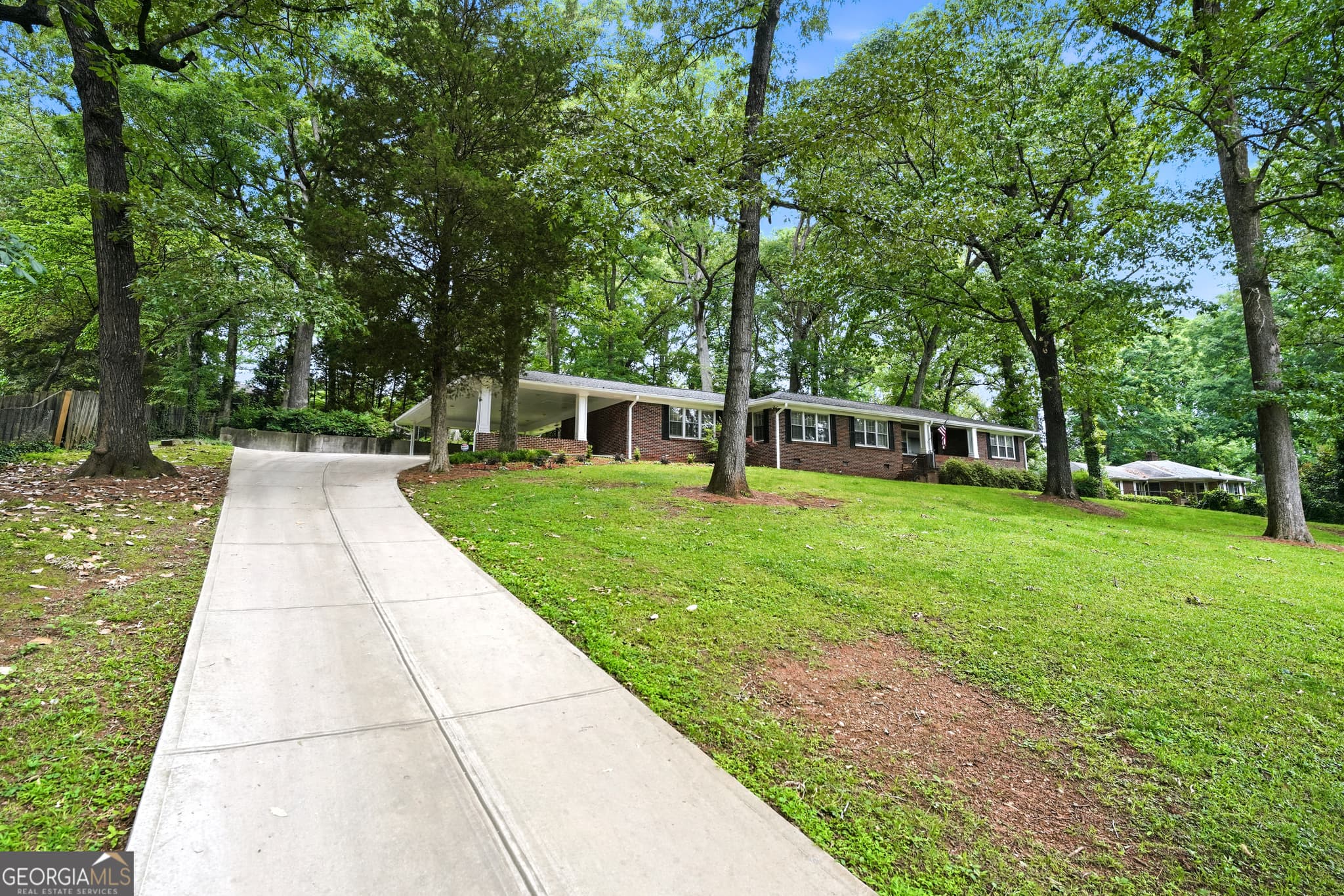 4 bedroom, 3 bathroom, 2,850 sq ft single family residence for sale at 3240 N Druid Hills Road, Decatur, GA 30033