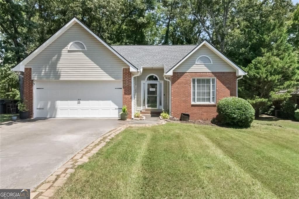 3 bedroom, 2 bathroom, 1,254 sq ft single family residence sold at 45 White Oak Drive, Cartersville, GA 30121