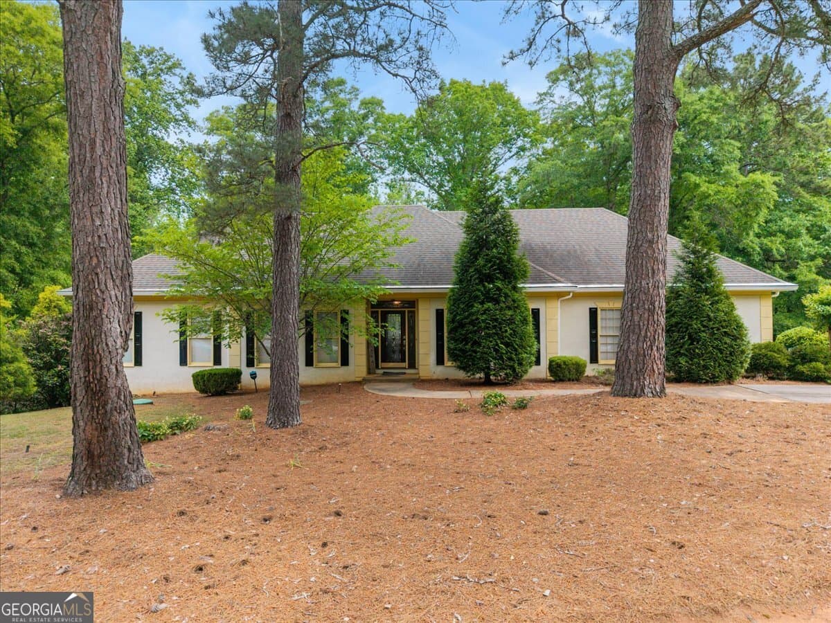 4 bedroom, 3.5 bathroom, 3,903 sq ft single family residence sold at 1441 Brandy Shoals Drive, Conyers, GA 30013