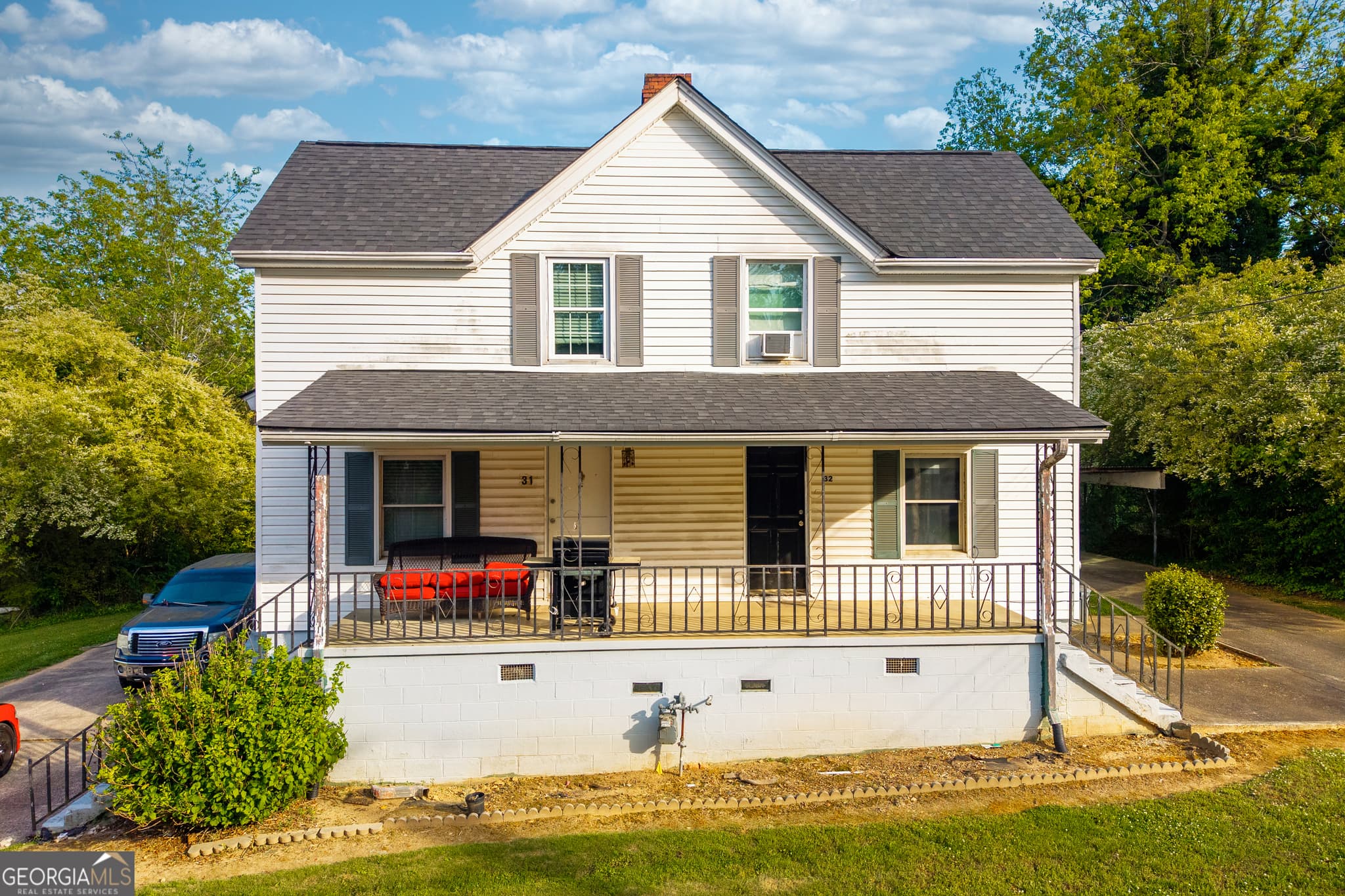 4 bedroom, 2 bathroom, 1,848 sq ft single family residence sold at 31 Myrtle Street, Gainesville, GA 30501