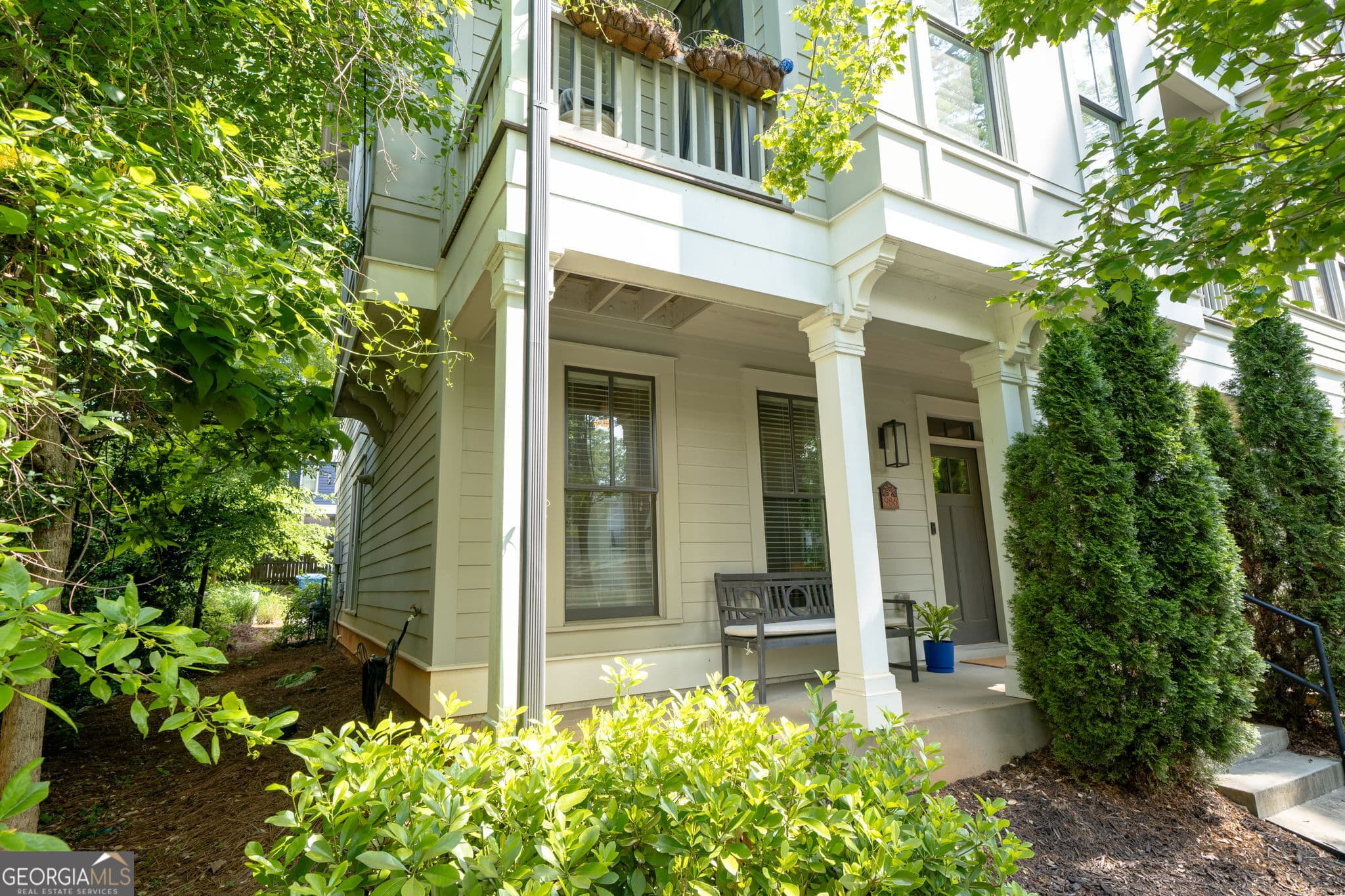 3 bedroom, 3.5 bathroom, 2,003 sq ft townhouse sold at 986 Mauldin Street, Atlanta, GA 30316
