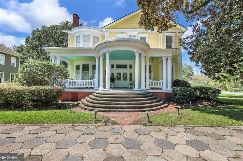 4 bedroom, 4.5 bathroom, 4,498 sq ft single family residence for sale at 827 Union Street, Brunswick, GA 31520