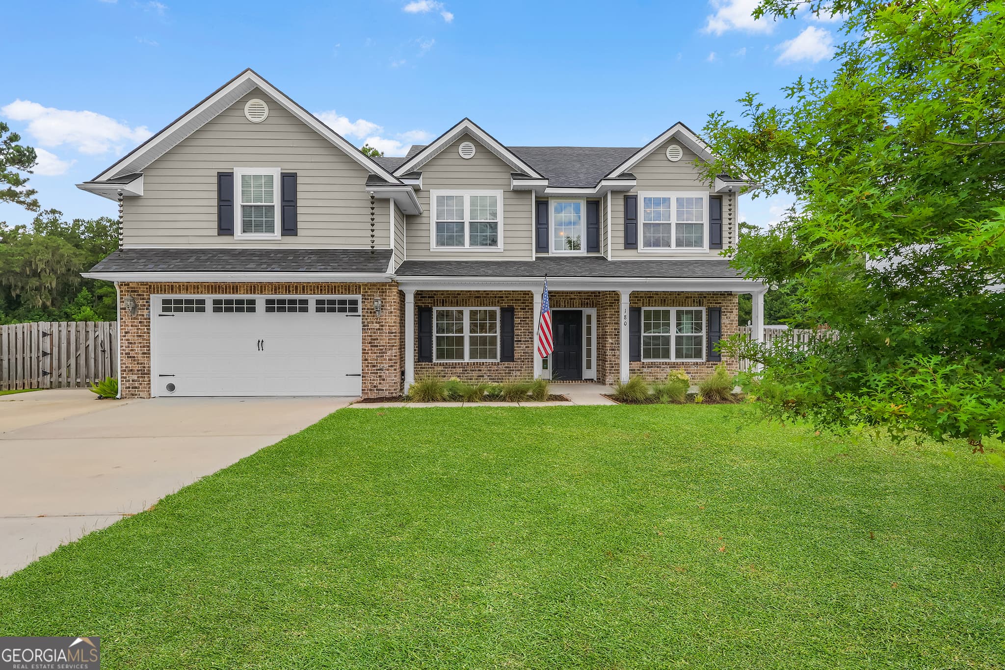 4 bedroom, 3 bathroom, 3,084 sq ft single family residence for sale at 180 Kerry Drive, Richmond Hill, GA 31324