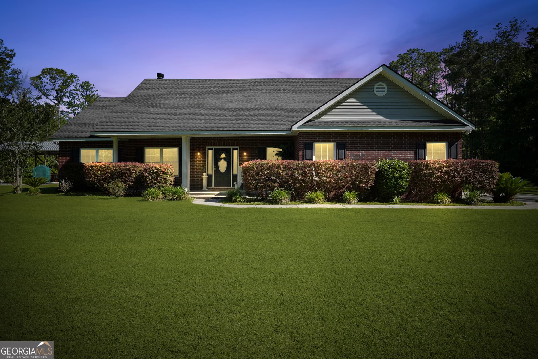 4 bedroom, 3 bathroom, 2,319 sq ft single family residence sold at 1653 Hawthorne Road, Townsend, GA 31331