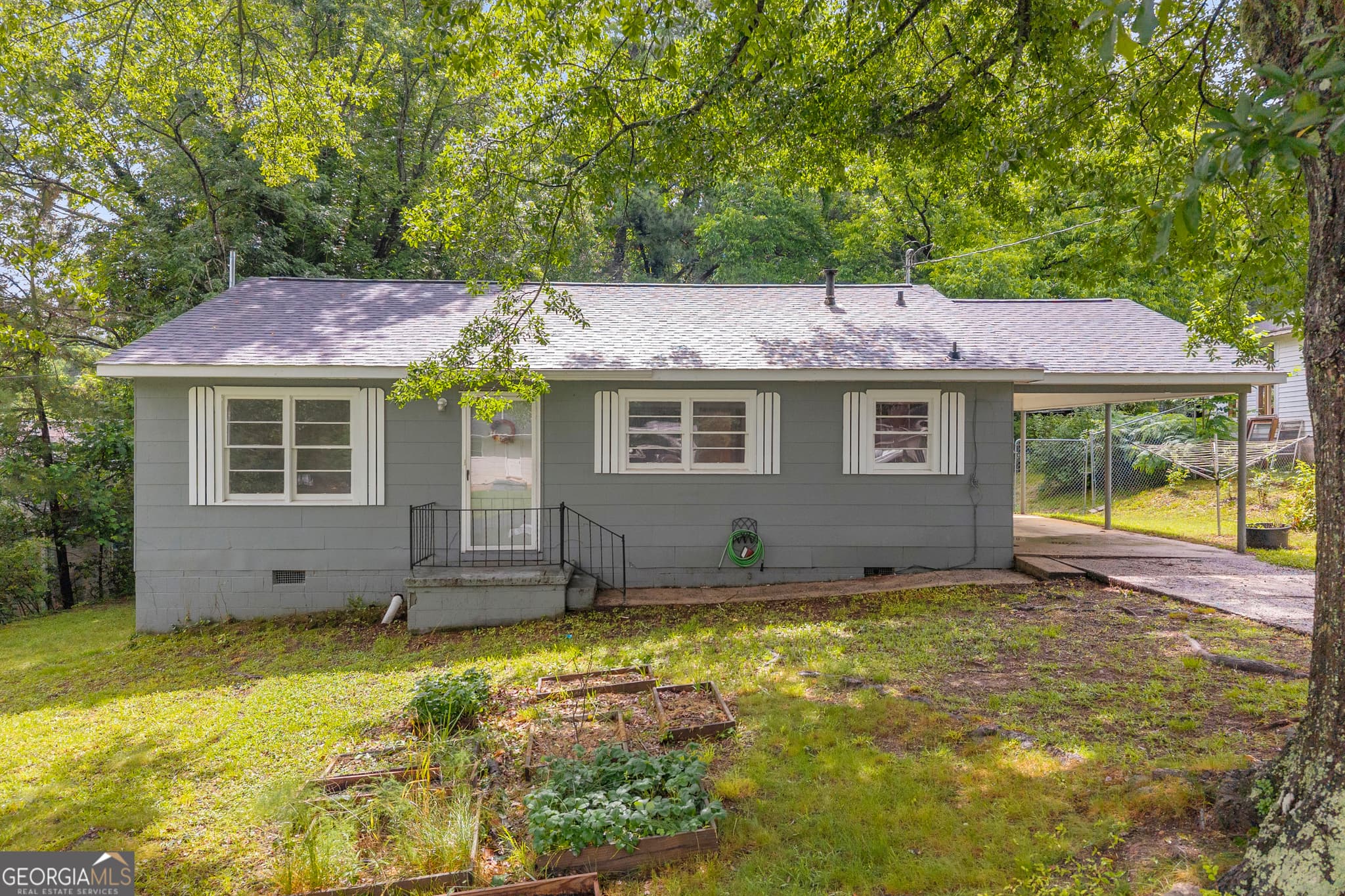 3 bedroom, 1 bathroom, 1,064 sq ft single family residence sold at 23 Irene Street, Toccoa, GA 30577