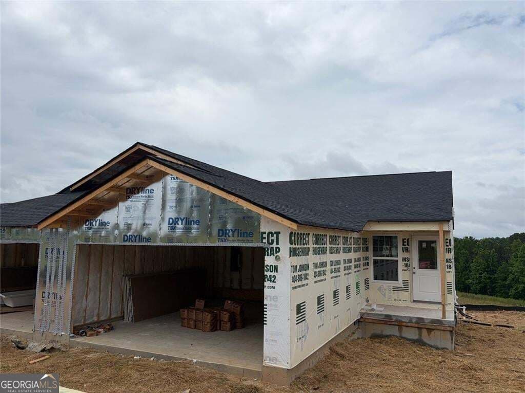 2 bedroom, 3.5 bathroom, 2,162 sq ft townhouse for sale at 27 Village Drive, Dawsonville, GA 30534