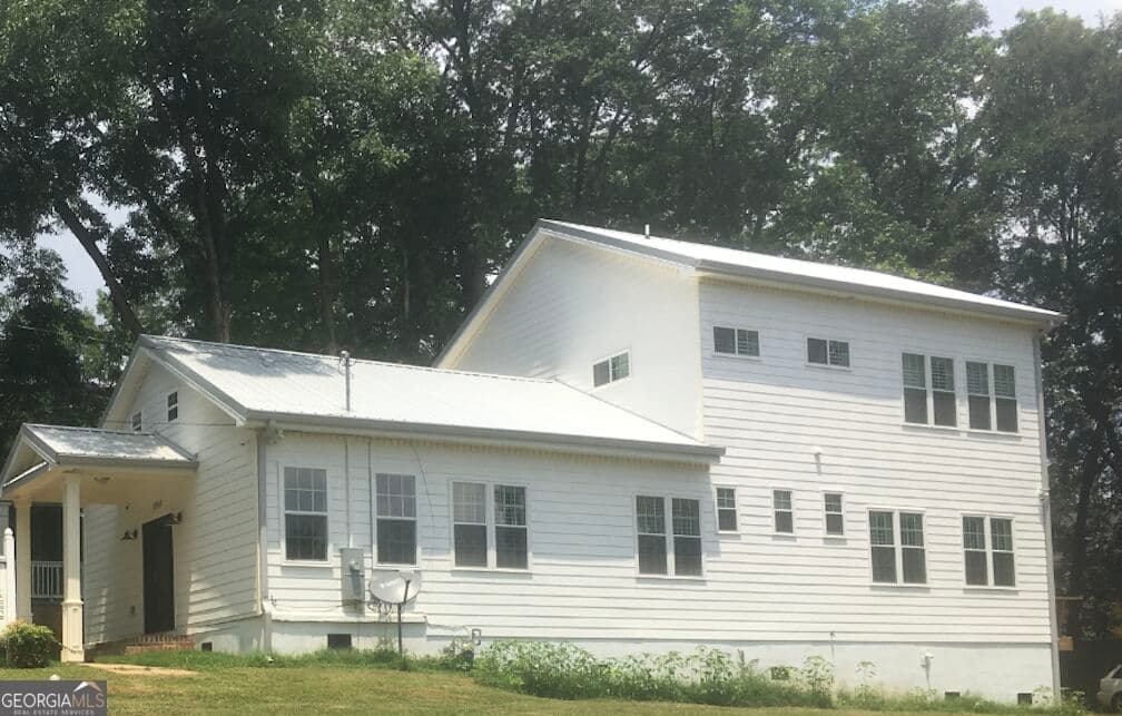 4 bedroom, 4 bathroom, 5,200 sq ft single family residence for sale at 1000 Linam Avenue, Atlanta, GA 30315