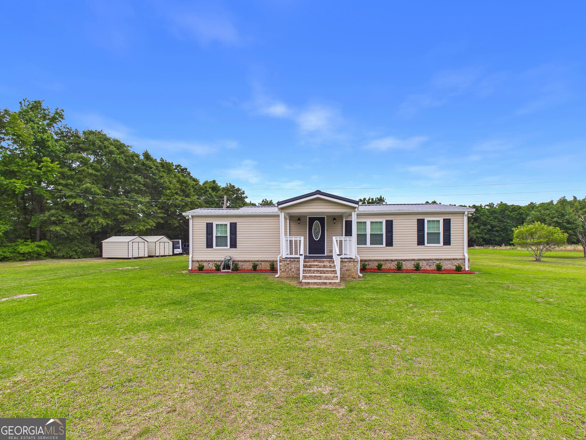3 bedroom, 2 bathroom, 1,056 sq ft single family residence sold at 836 Kersey Road, Perry, GA 31069