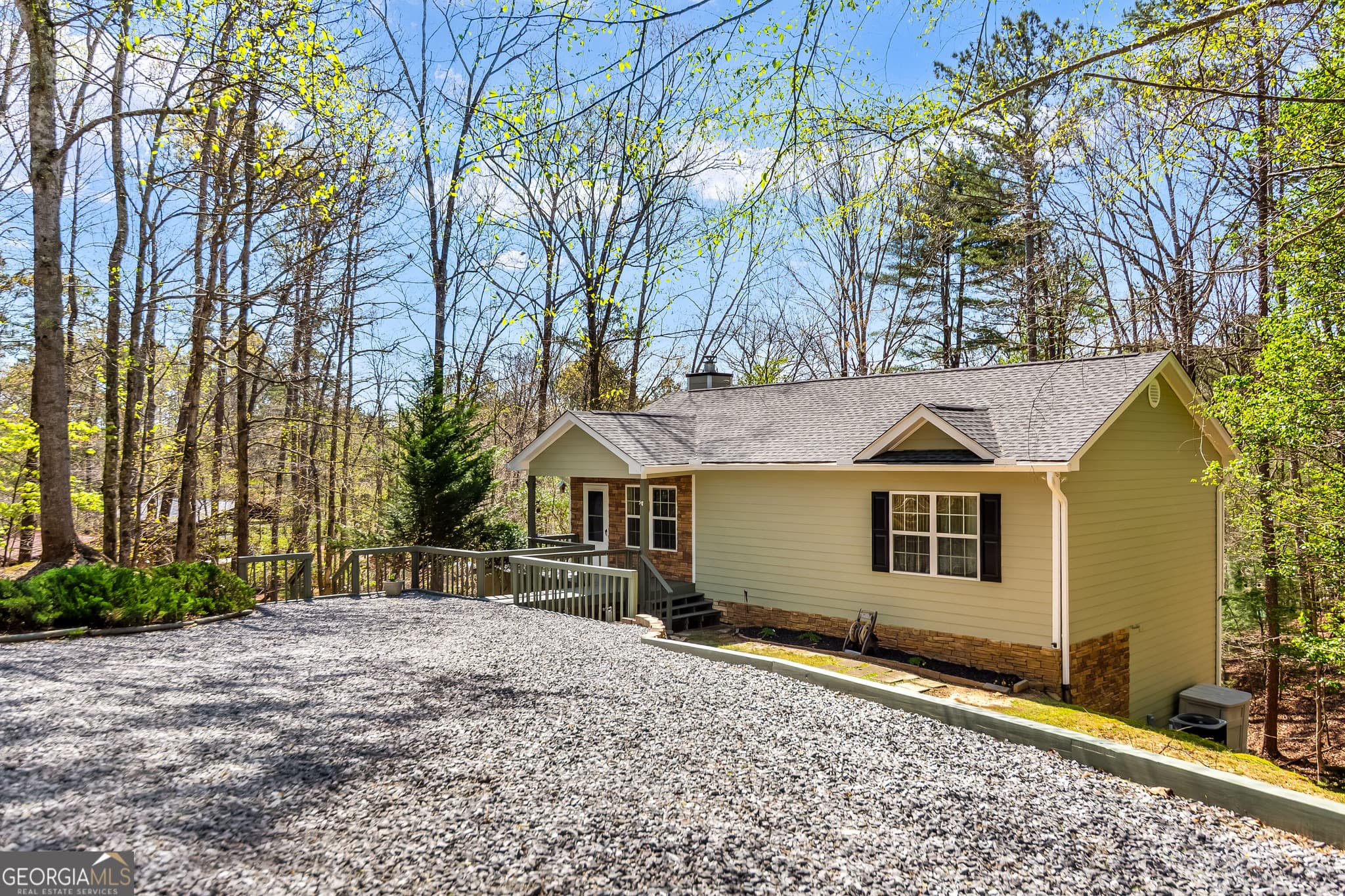 3 bedroom, 3 bathroom, 2,184 sq ft cabin,single family residence for sale at 1205 Newport Drive, Ellijay, GA 30540