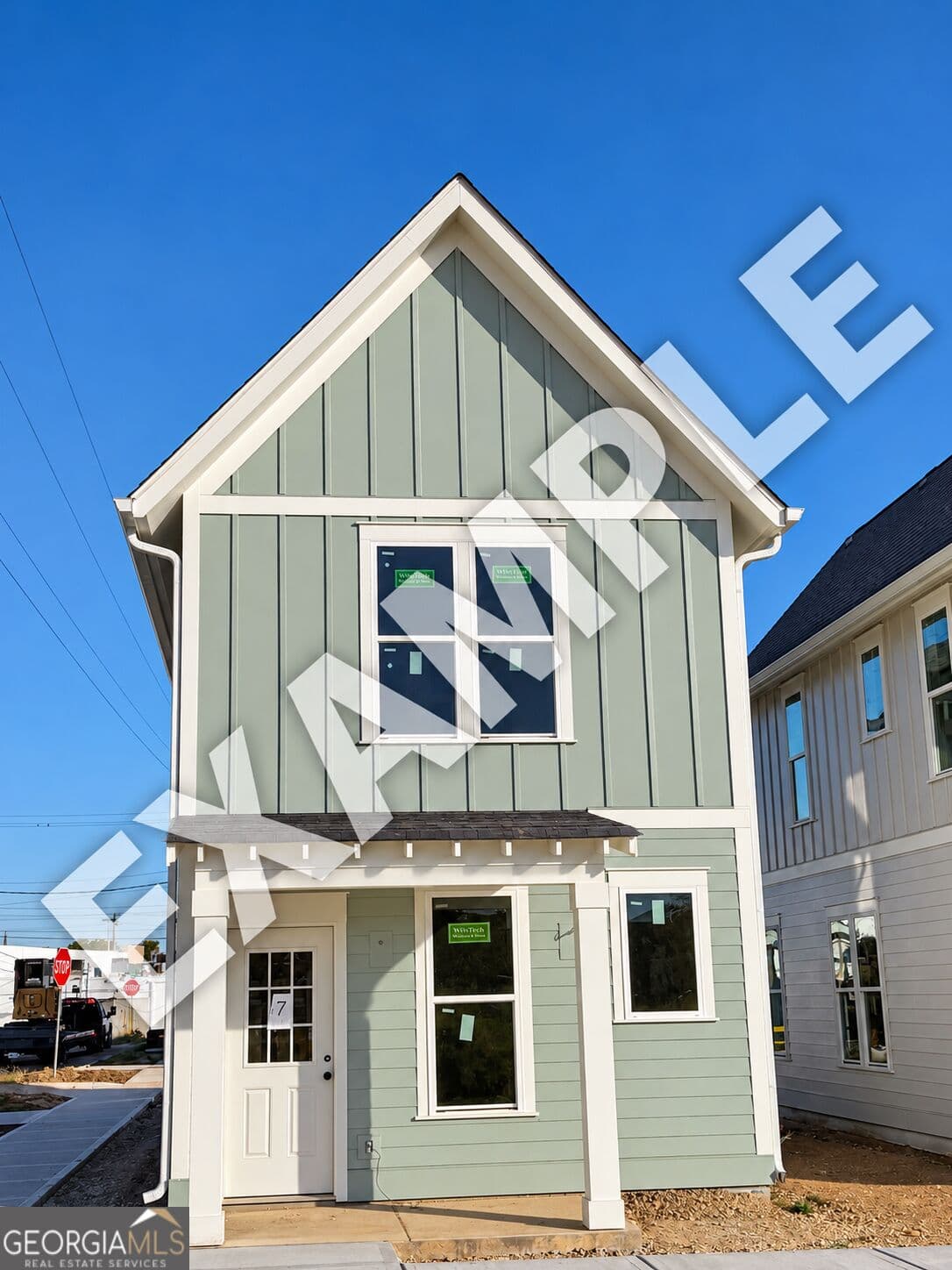 2 bedroom, 1.5 bathroom, 1,120 sq ft single family residence for sale at 107 Flintwood Way, Dalton, GA 30720