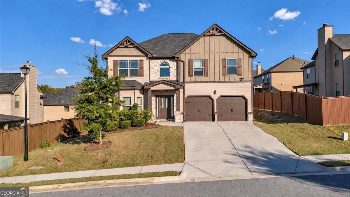 4 bedroom, 2.5 bathroom, 2,564 sq ft single family residence for sale at 1267 Swamp Road, Loganville, GA 30052