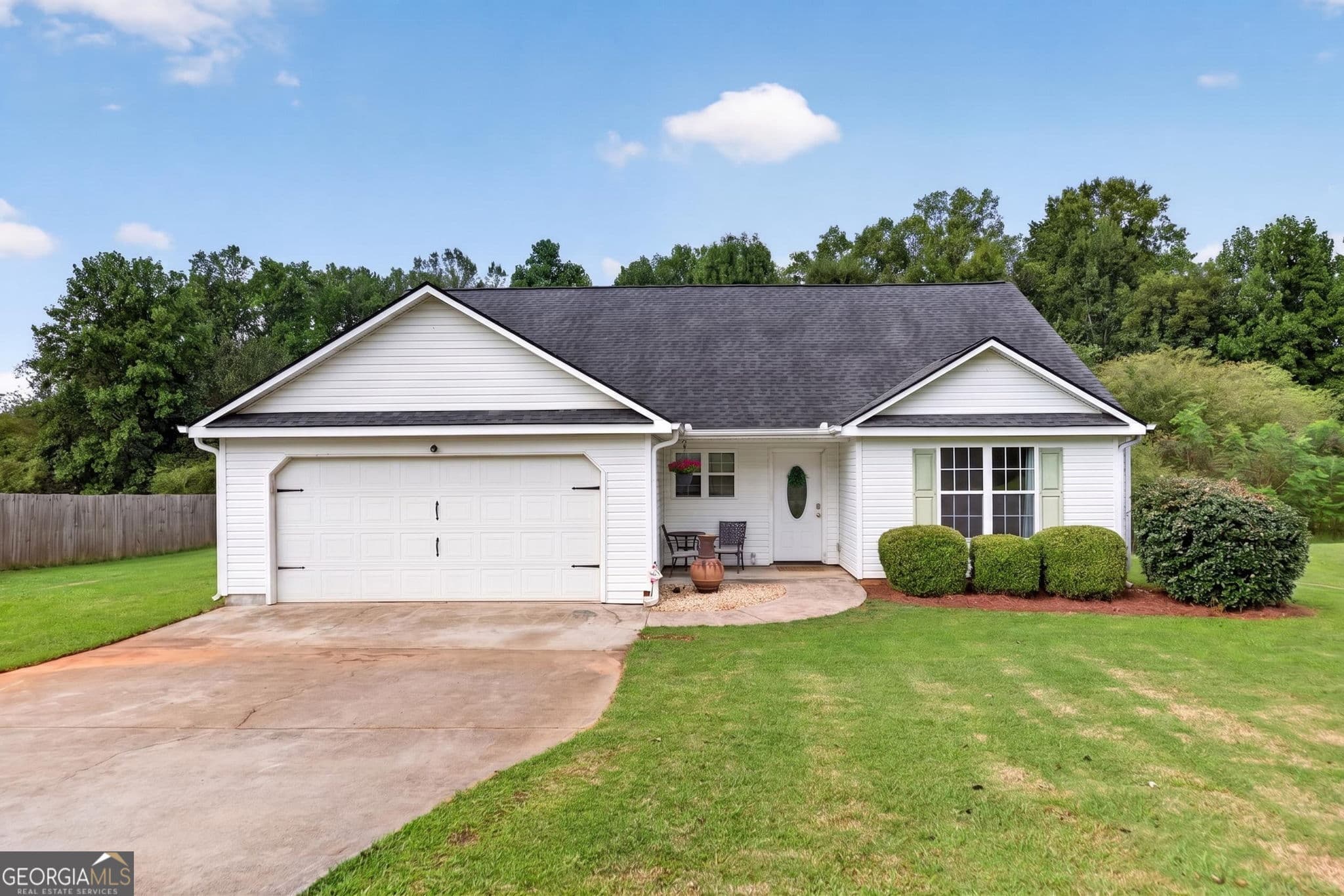 3 bedroom, 2 bathroom, 1,570 sq ft single family residence for sale at 112 Governor Lane, Temple, GA 30179