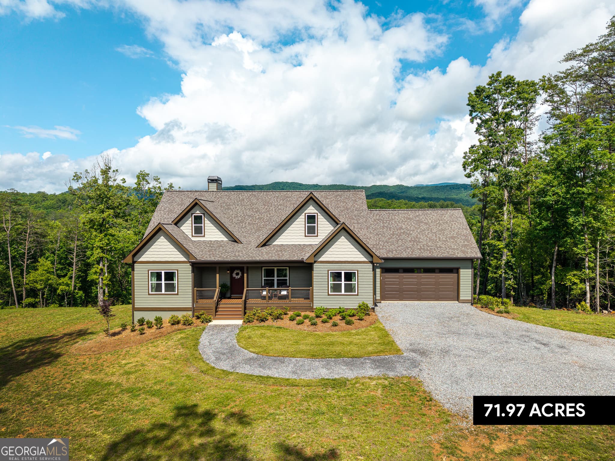 6 bedroom, 4 bathroom, 993 sq ft single family residence sold at 5664 Mobile Road, Blue Ridge, GA 30513