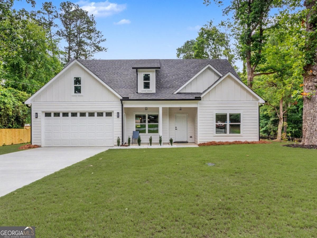 4 bedroom, 2.5 bathroom, 2,204 sq ft single family residence sold at 4392 Navajo Lane, Acworth, GA 30102