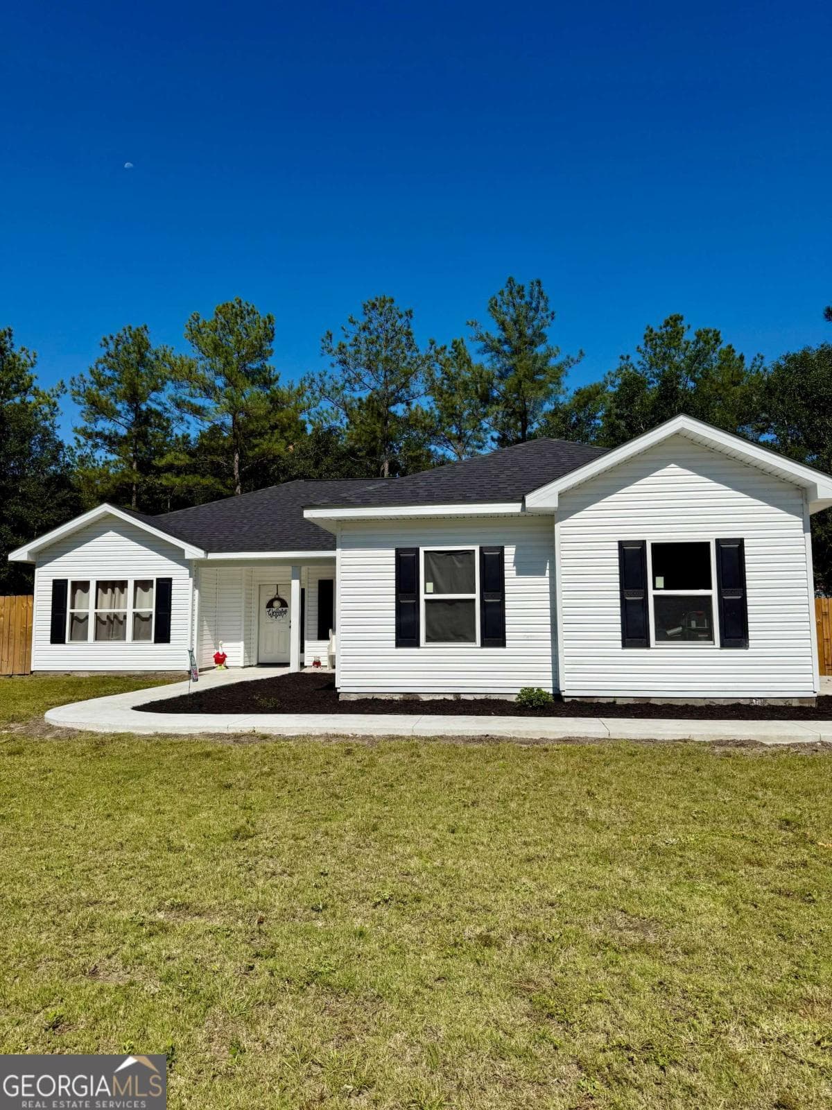3 bedroom, 2 bathroom, 1,582 sq ft single family residence sold at 5096 Smith Road, Townsend, GA 31331