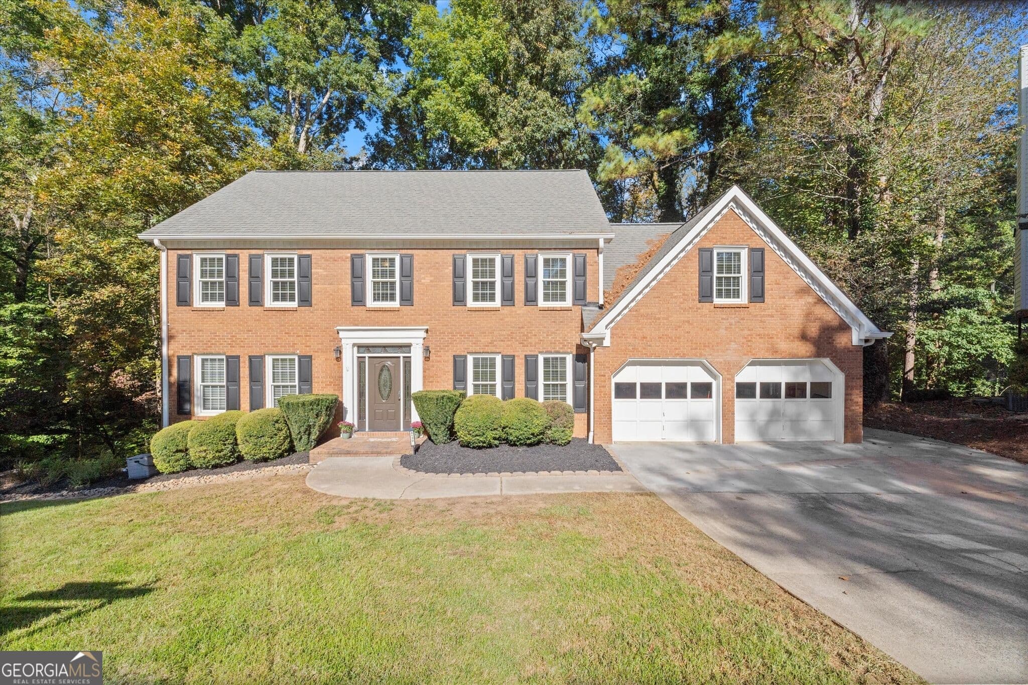 4 bedroom, 2.5 bathroom, 3,982 sq ft single family residence for sale at 4139 Bellflower Court, Roswell, GA 30075