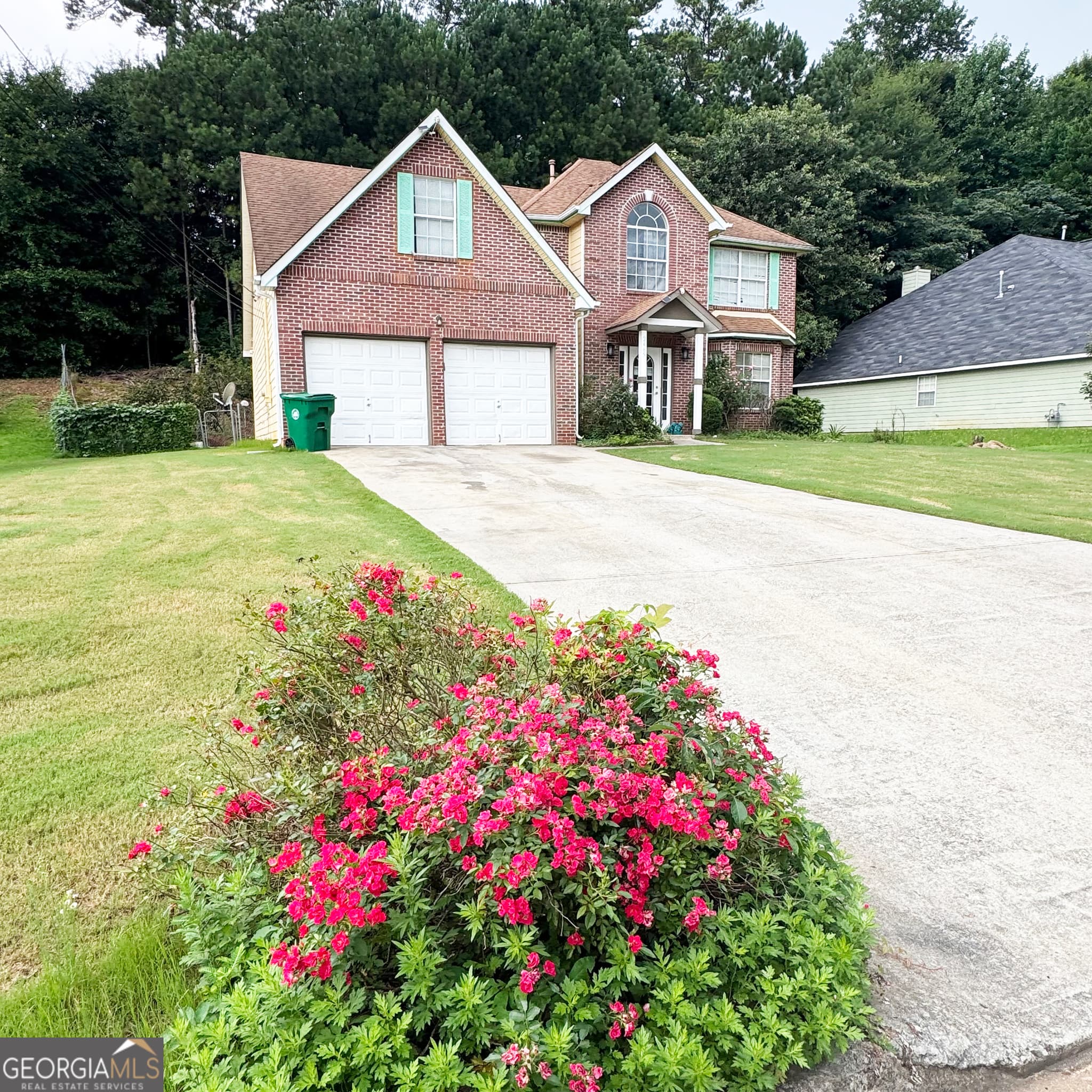 4 bedroom, 2.5 bathroom, 2,488 sq ft single family residence for sale at 2465 Marsh Rabbit Bend, Decatur, GA 30035