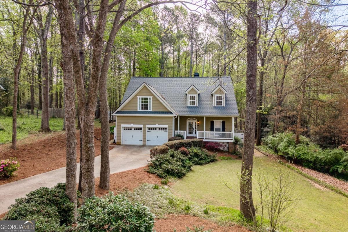 4 bedroom, 2.5 bathroom, 2,602 sq ft single family residence sold at 171 Rivercliff Drive, Athens, GA 30607