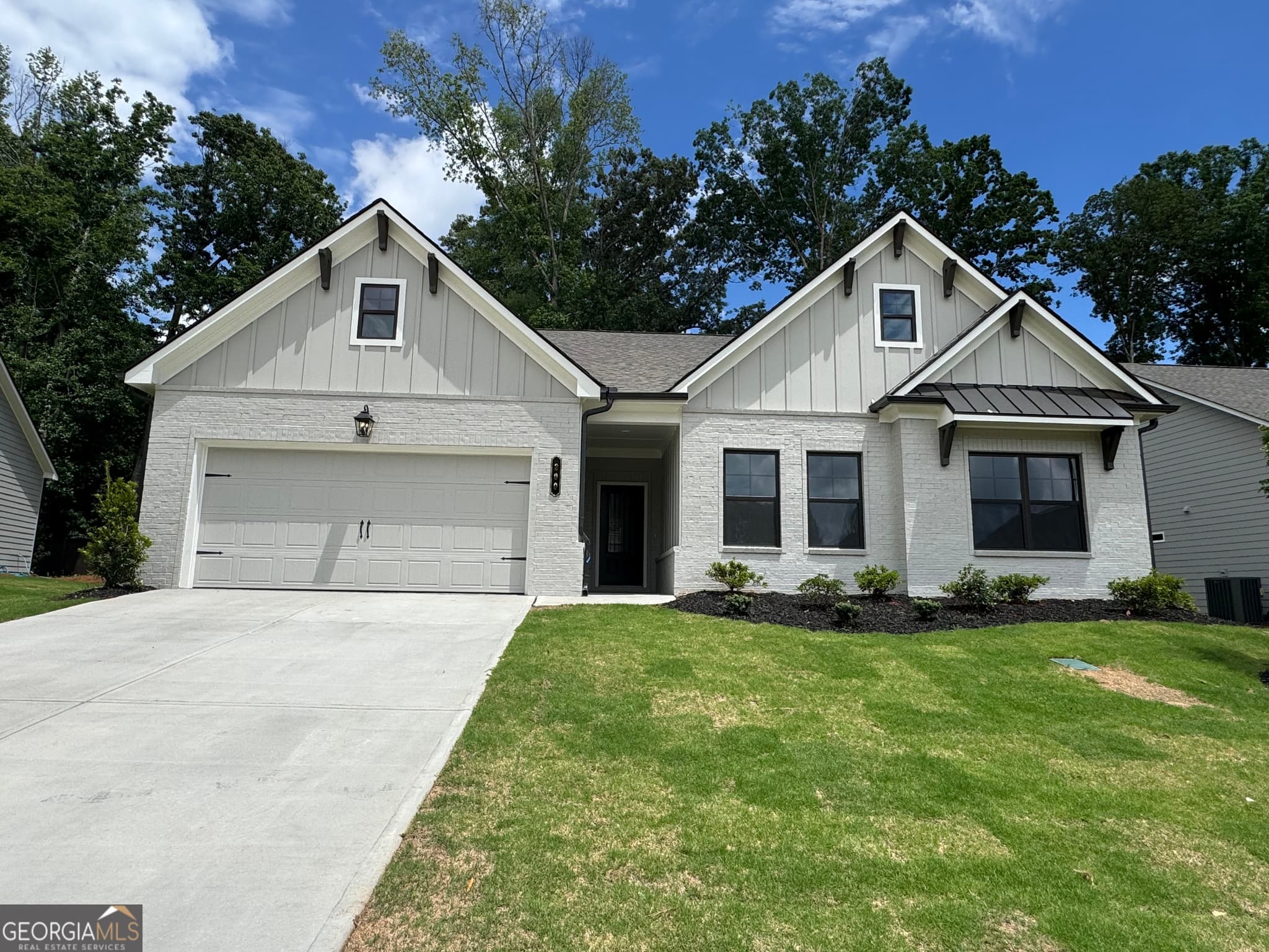3 bedroom, 2.5 bathroom, 1,868 sq ft single family residence sold at 200 Rosewood Park Drive, Hoschton, GA 30548