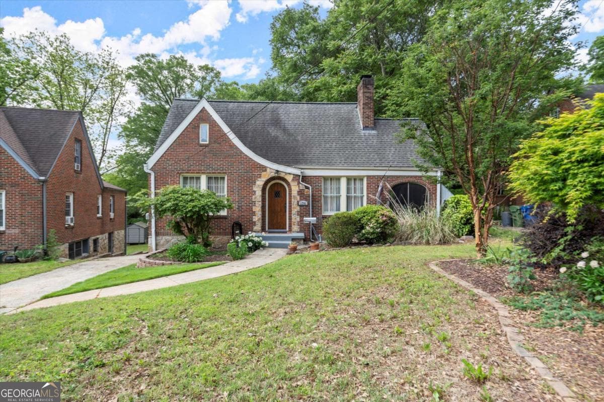 3 bedroom, 2 bathroom, 1,988 sq ft single family residence sold at 1791 Melrose Drive, Atlanta, GA 30310