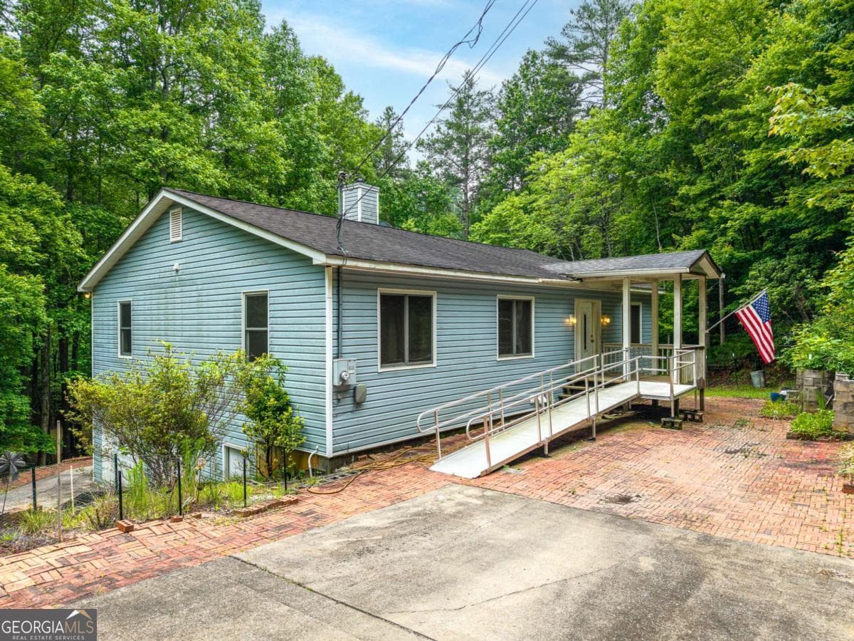 3 bedroom, 3 bathroom, 2,556 sq ft single family residence sold at 1774 Hicks Ford Road, Ellijay, GA 30540