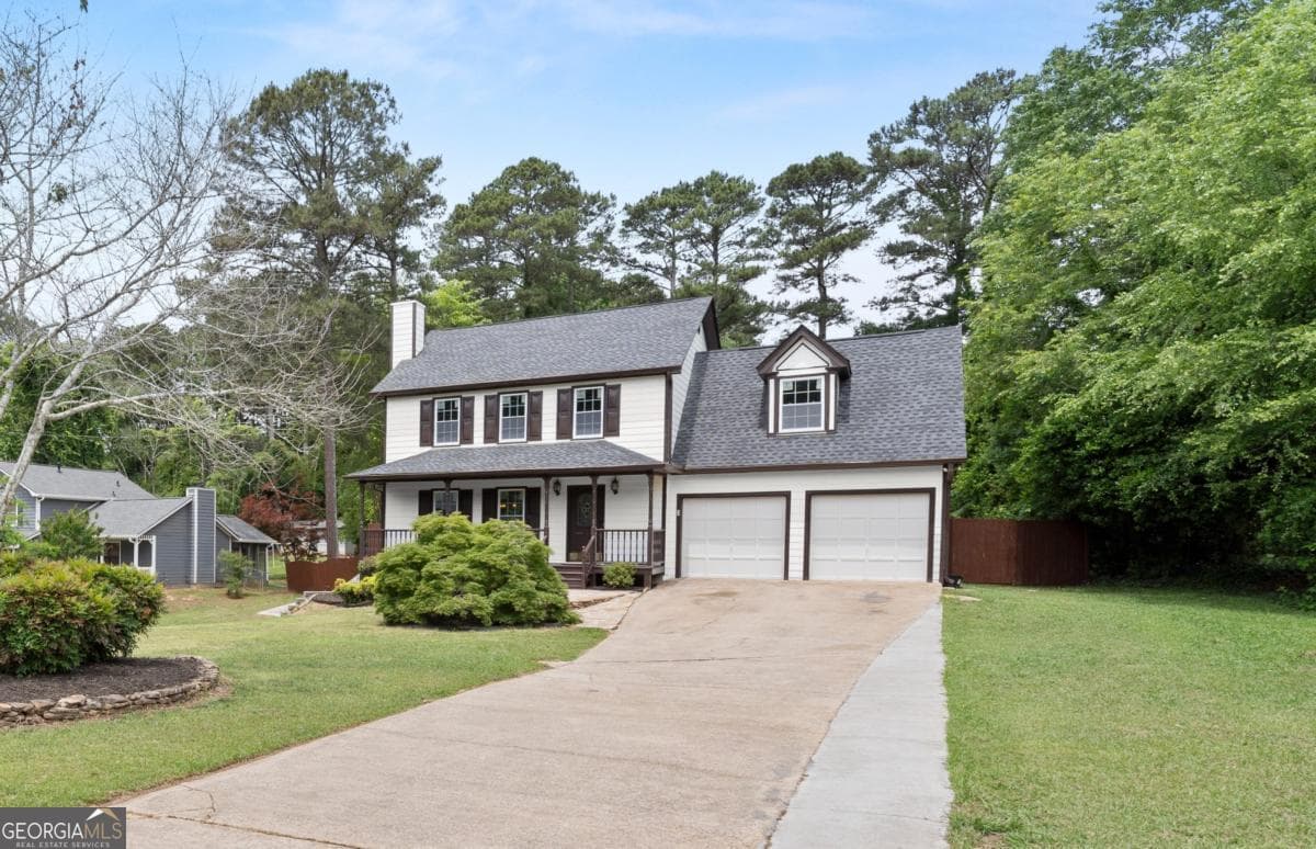 4 bedroom, 3.5 bathroom, 2,190 sq ft single family residence sold at 1020 Forest Park Lane, Suwanee, GA 30024