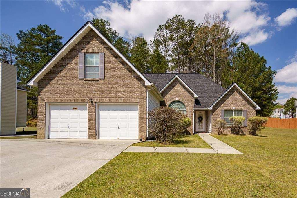 4 bedroom, 3.5 bathroom, 1,706 sq ft single family residence for sale at 6869 Fireside Lane, Atlanta, GA 30349