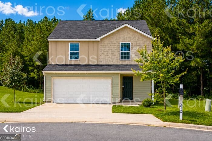 3 bedroom, 2.5 bathroom, 1,606 sq ft single family residence for rent at 618 Cartecay Drive, Calhoun, GA 30701 for $1,795 a month