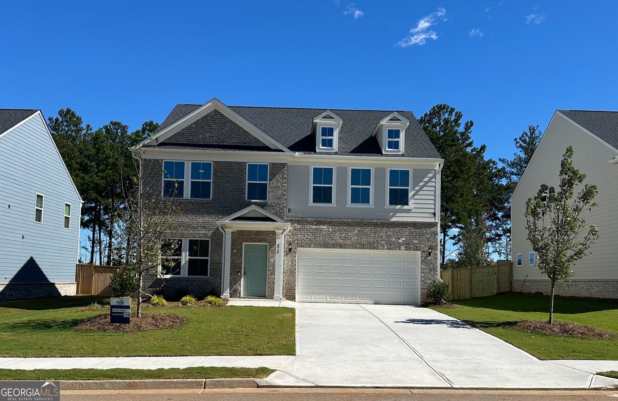 5 bedroom, 3 bathroom, 2,622 sq ft single family residence for sale at 472 Dahlia Street, Mcdonough, GA 30253