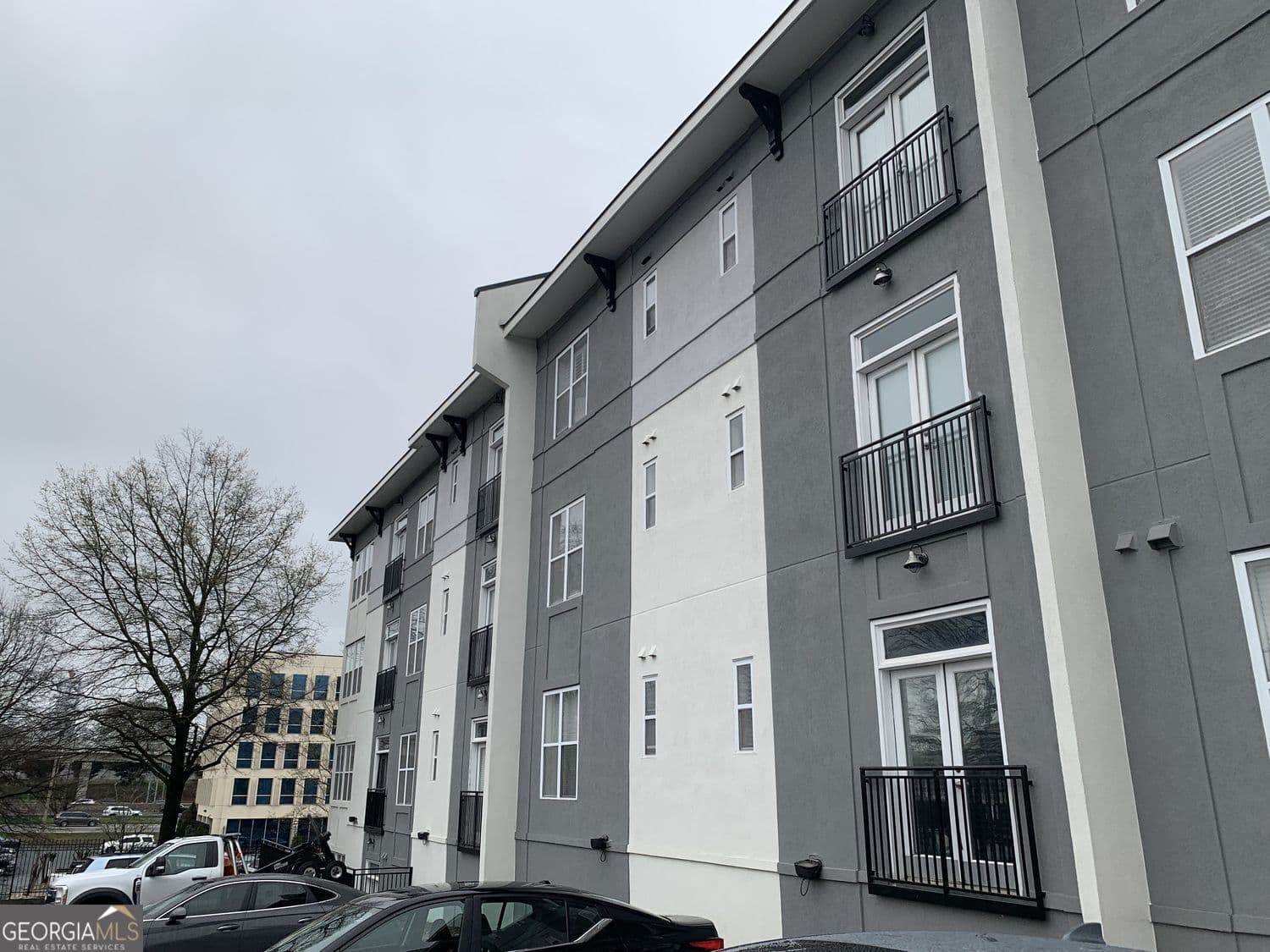 1 bedroom, 1 bathroom, 750 sq ft condominium sold at 502 Pryor Street 332, Atlanta, GA 30312