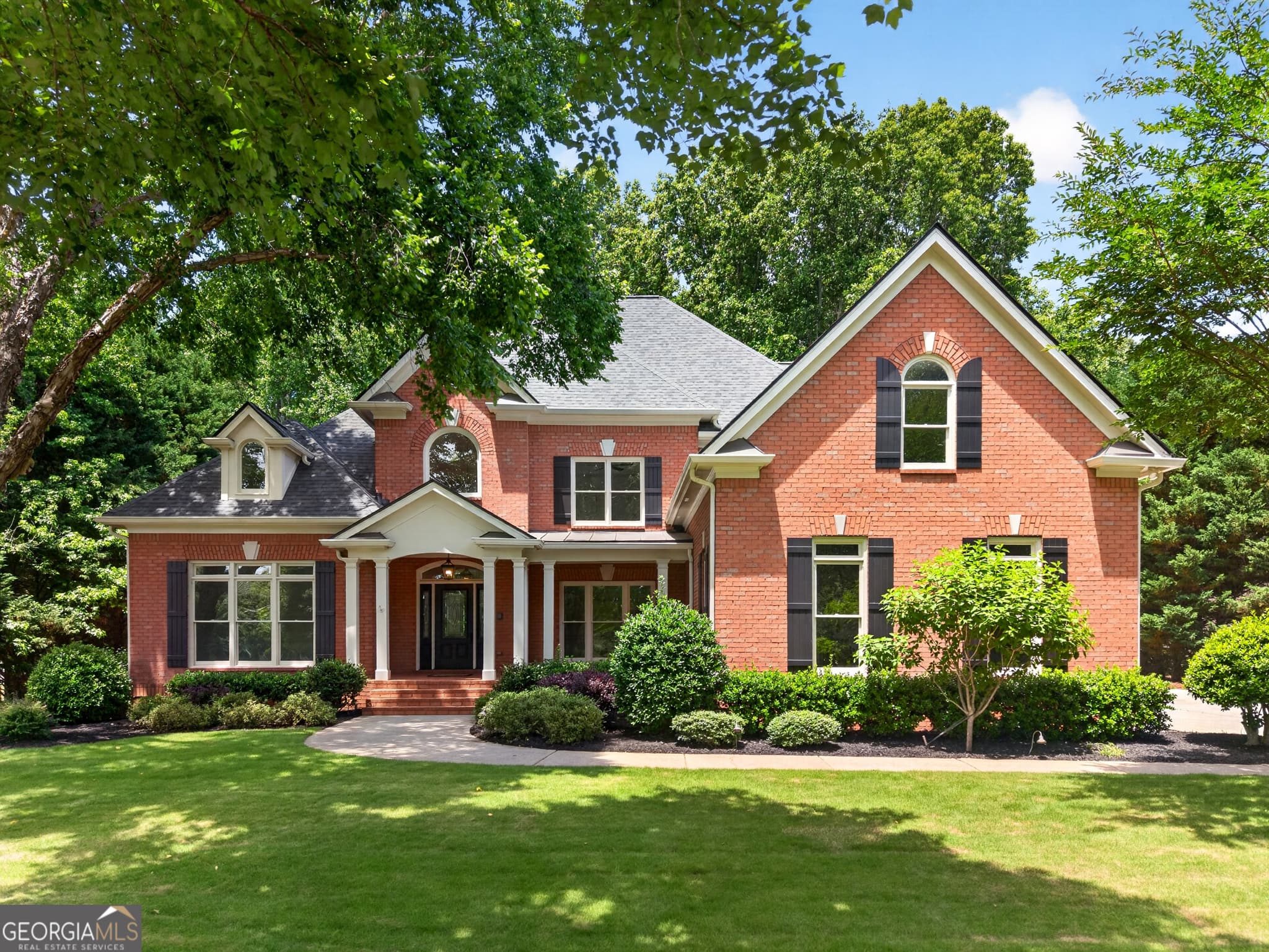 5 bedroom, 4.5 bathroom, 6,754 sq ft single family residence sold at 230 Bayfield Court, Alpharetta, GA 30004