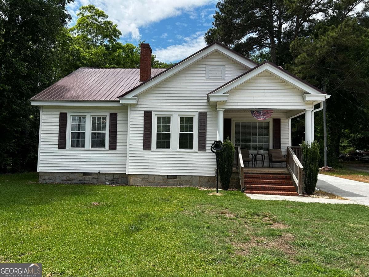 3 bedroom, 1.5 bathroom, 1,180 sq ft single family residence sold at 259 N. Oliver Street, Elberton, GA 30635