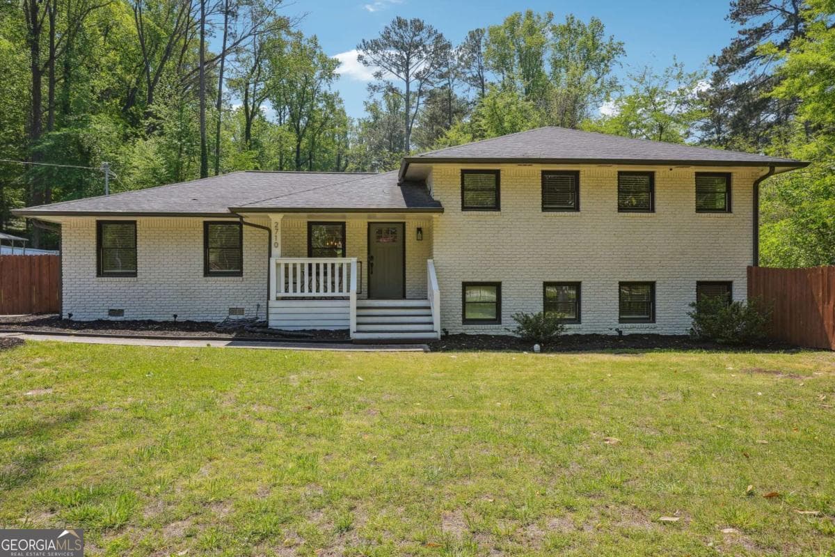 5 bedroom, 3 bathroom, 2,399 sq ft single family residence sold at 2710 Hayden Drive, East Point, GA 30344