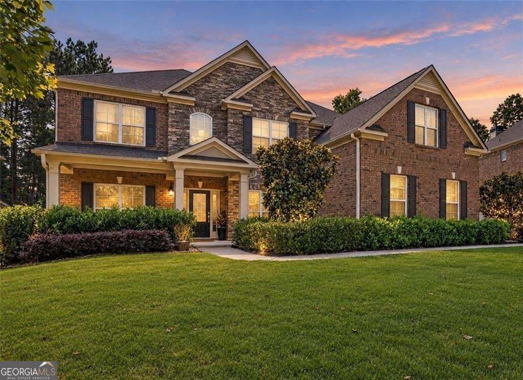 5 bedroom, 4 bathroom, 4,153 sq ft single family residence for sale at 2780 Gatlin Way, Cumming, GA 30041